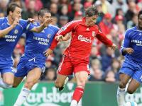 开云体育直播-拉文数据全面爆炸，老鹰末节险胜雷霆，诠释现代篮球的极致对决