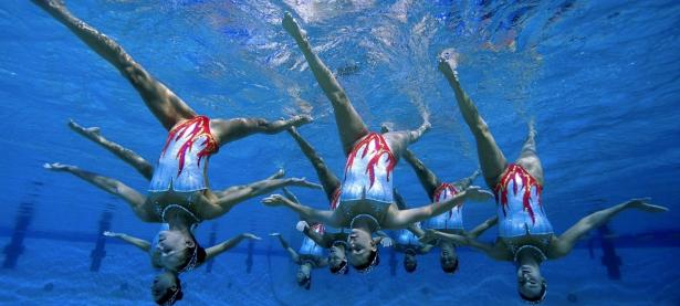 开云官网-亚洲风暴席卷米兰城，韩国新星闪耀，凯恩领袖气质定乾坤