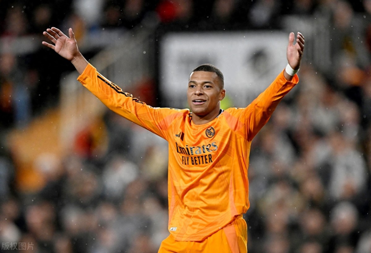 关于瓦伦西亚主帅点赞球队表现，取得胜利的信息