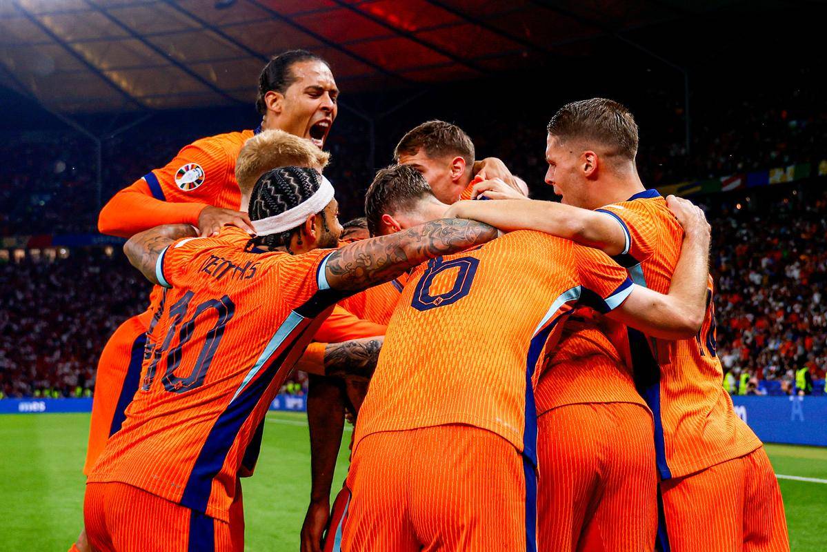 关于芬兰队在欧预赛比赛中失利,摆脱出线压力的信息 关于芬兰队在欧预赛比赛中失利,摆脱出线压力的信息