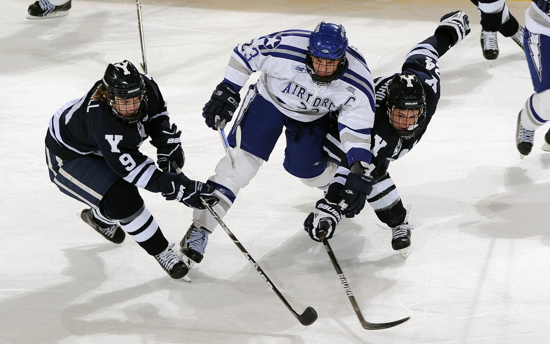 羽坛爆冷夜，泰国队横扫丹麦，戴资颖关键制胜书写传奇